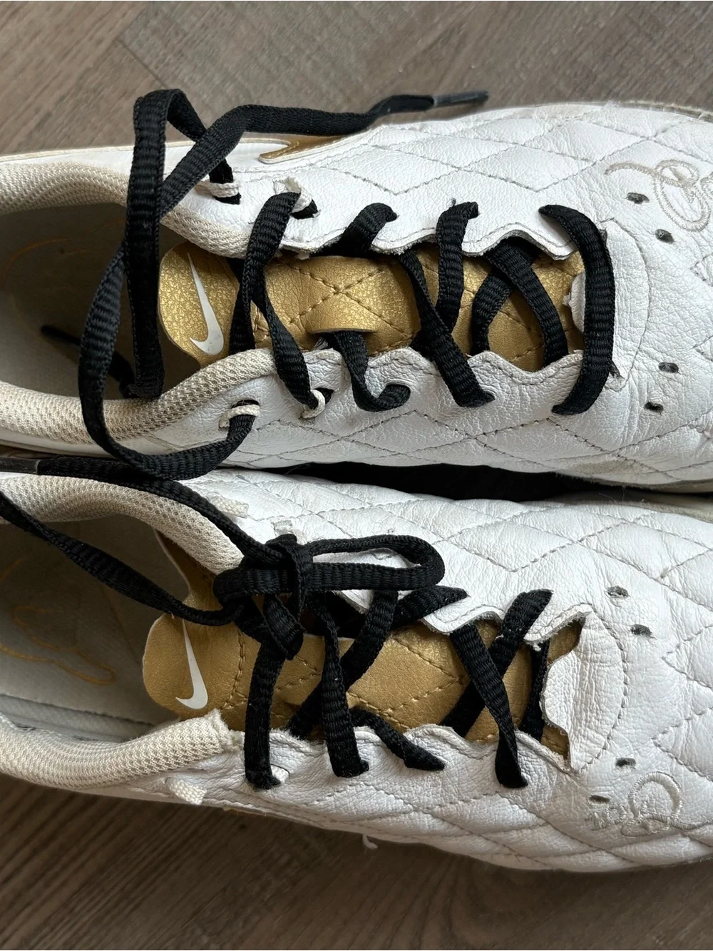 Nike R10 Ronaldinho Tiempo Indoor Shoe